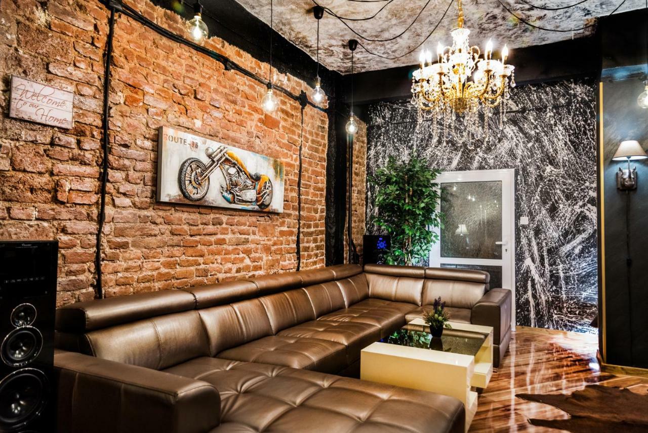 Appartamento King Lux - Top Location - Massage - Garden! *