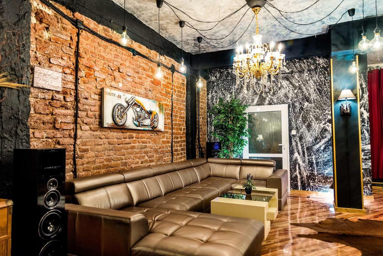King Lux - Top Location - Massage - Garden! Appartamento *